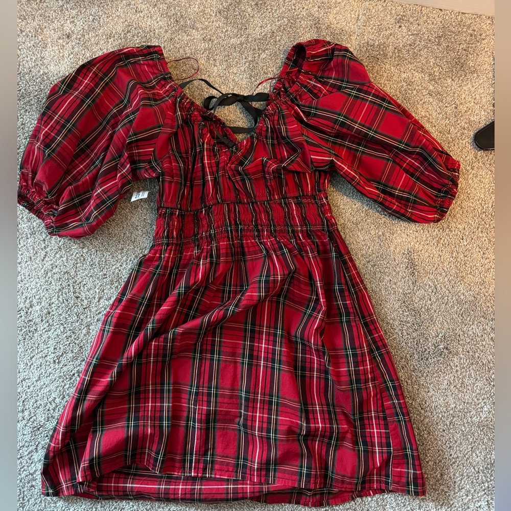 Plaid old navy red dress. New with tags size small